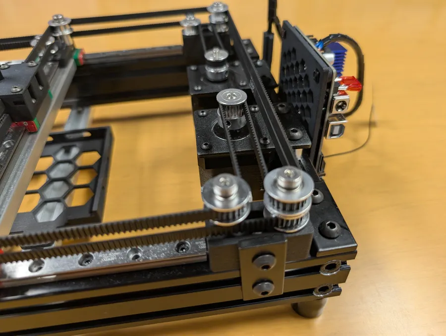 Assembled PhysiClaw rig — photo 23