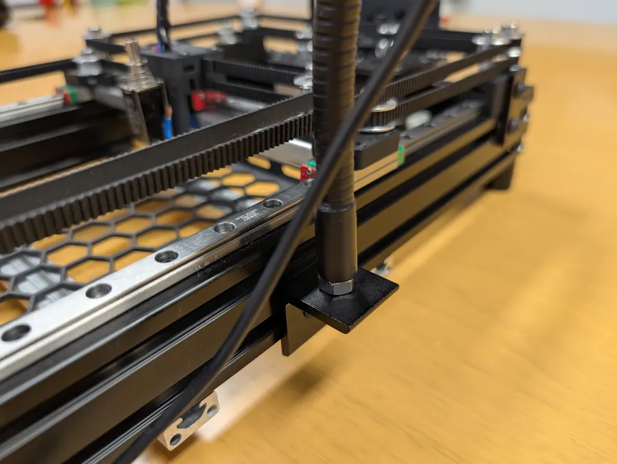 Assembled PhysiClaw rig — photo 32