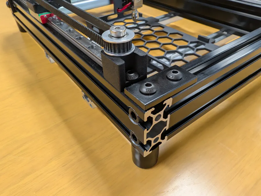 Assembled PhysiClaw rig — photo 70