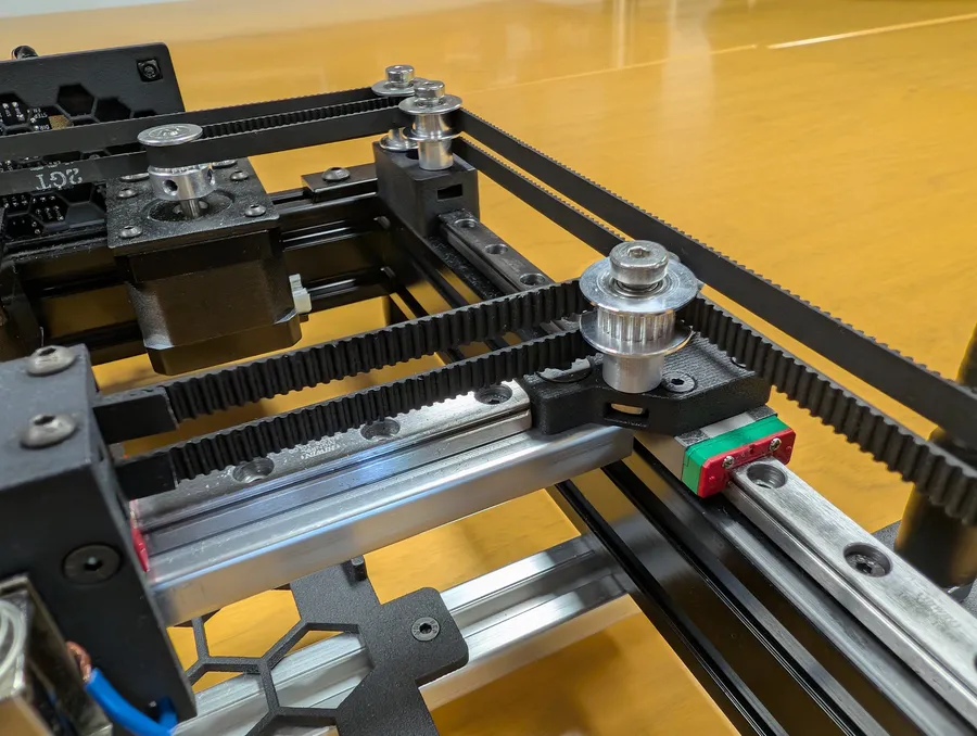 Assembled PhysiClaw rig — photo 72